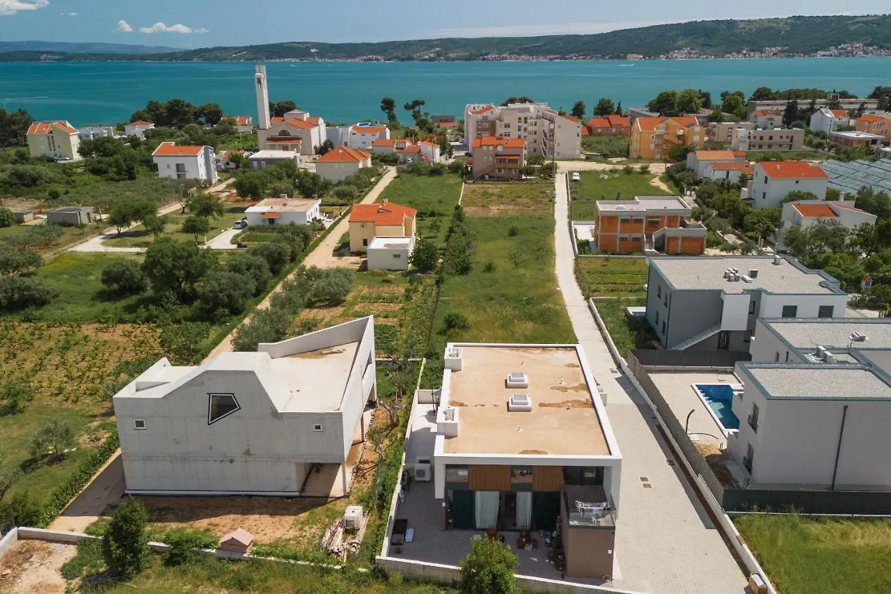 Luxury Villa Bueno Kastela Croatia