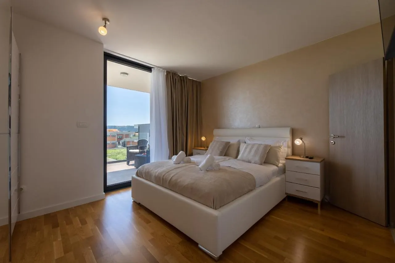 Luxury Villa Bueno Kastela