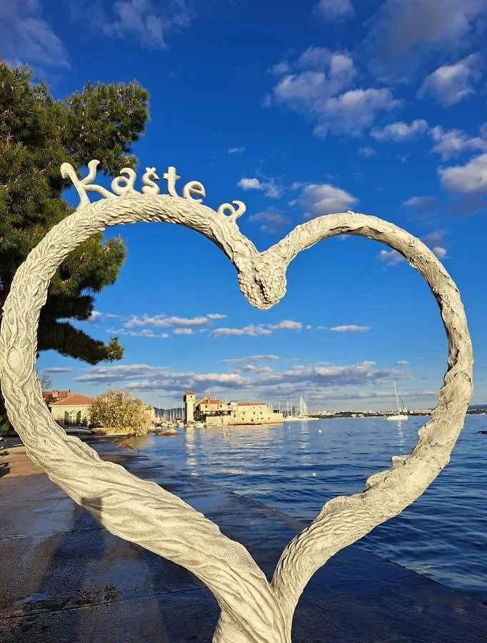 Luxury Villa Bueno Kastela