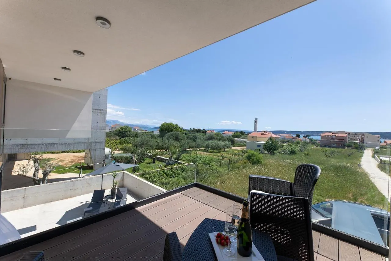 Luxury Villa Bueno Kastela